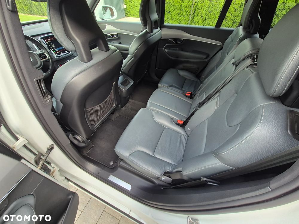 Volvo XC 90 B5 D AWD Momentum 7os - 30