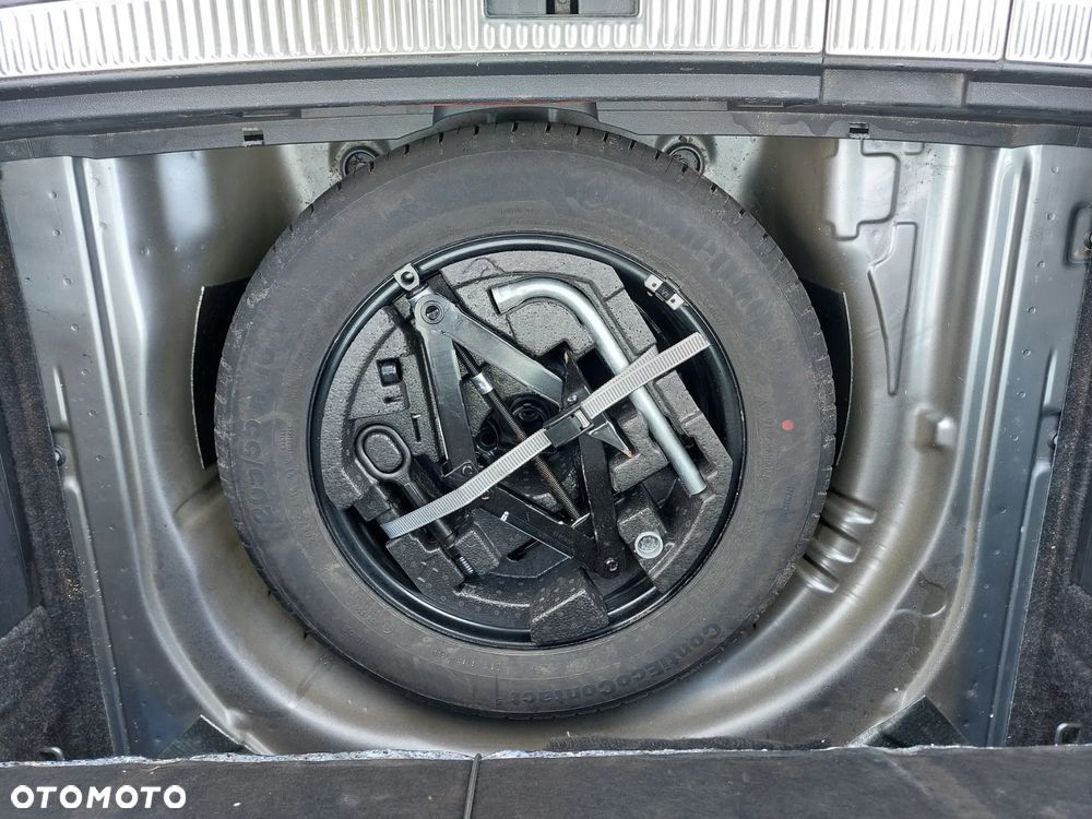 Skoda Superb 2.0 TDI 4x4 Ambition - 11