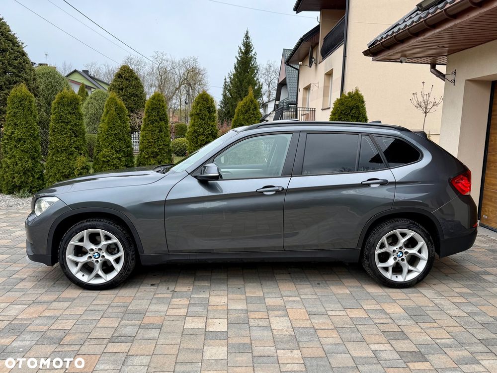 BMW X1 xDrive18d Sport Line - 3
