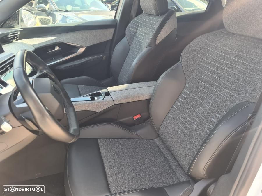 Peugeot 3008 1.2 Hybrid Allure Pack e-DCS6 - 6