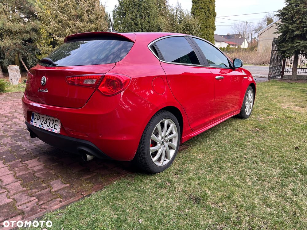 Alfa Romeo Giulietta 1.8 TBi 16V Quadrifoglio Verde - 4