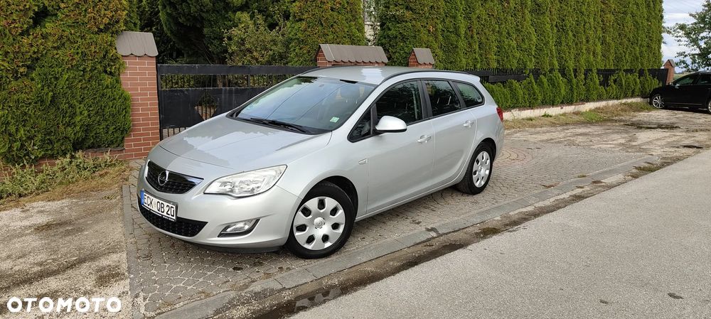 Opel Astra IV 1.3 CDTI Sport ecoFLEX - 1