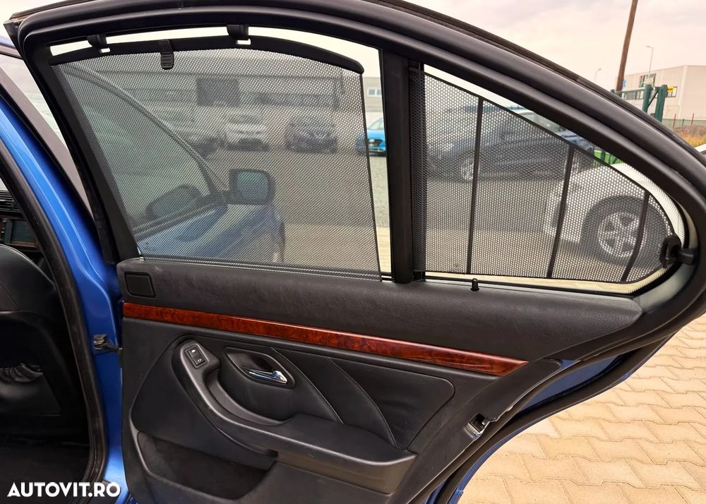 BMW Seria 5 535iA - 22