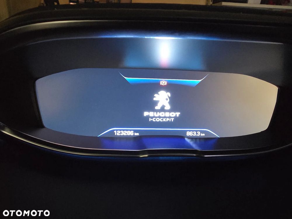 Peugeot 5008 2.0 BlueHDi GT Pack S&S EAT8 - 27