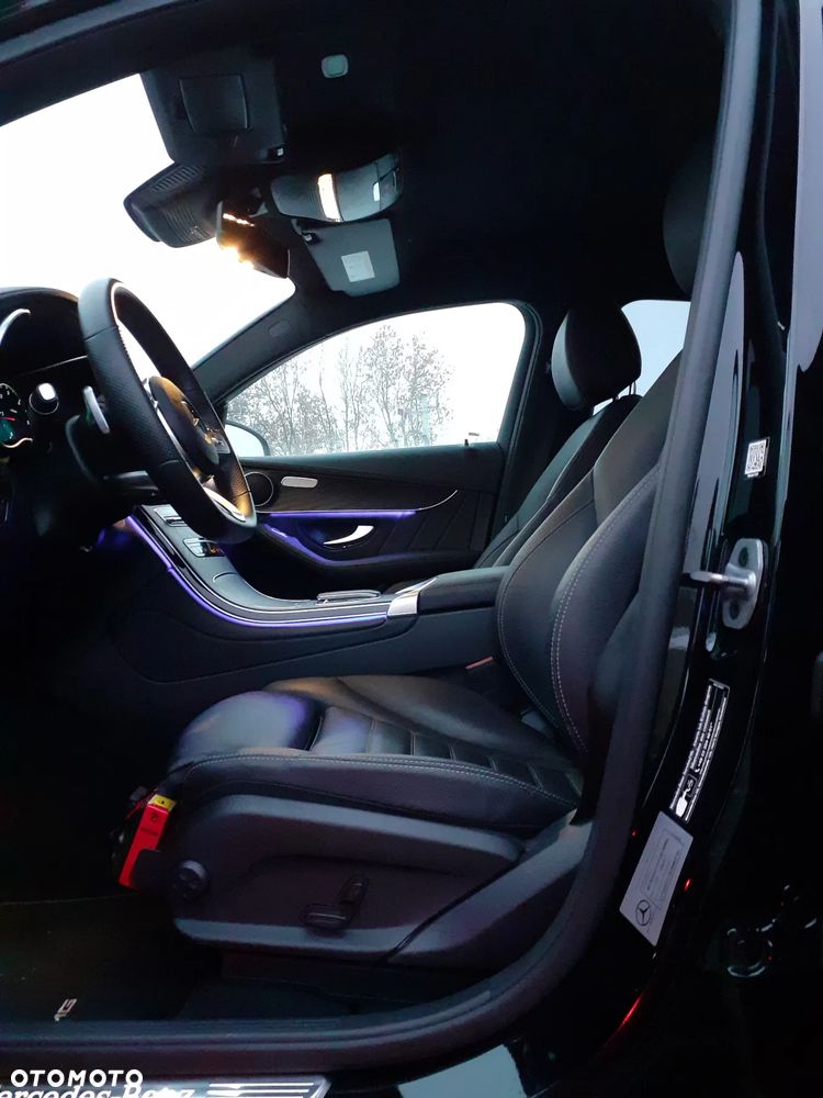 Mercedes-Benz GLC 220 d 4Matic 9G-TRONIC AMG Line - 18