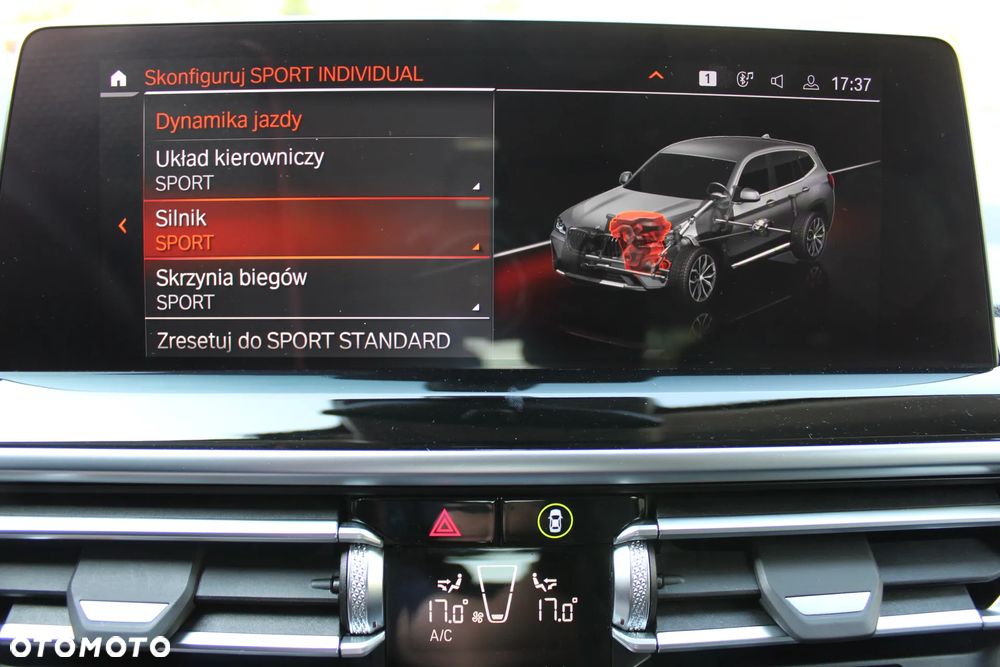 BMW X3 xDrive20i Luxury Line - 31