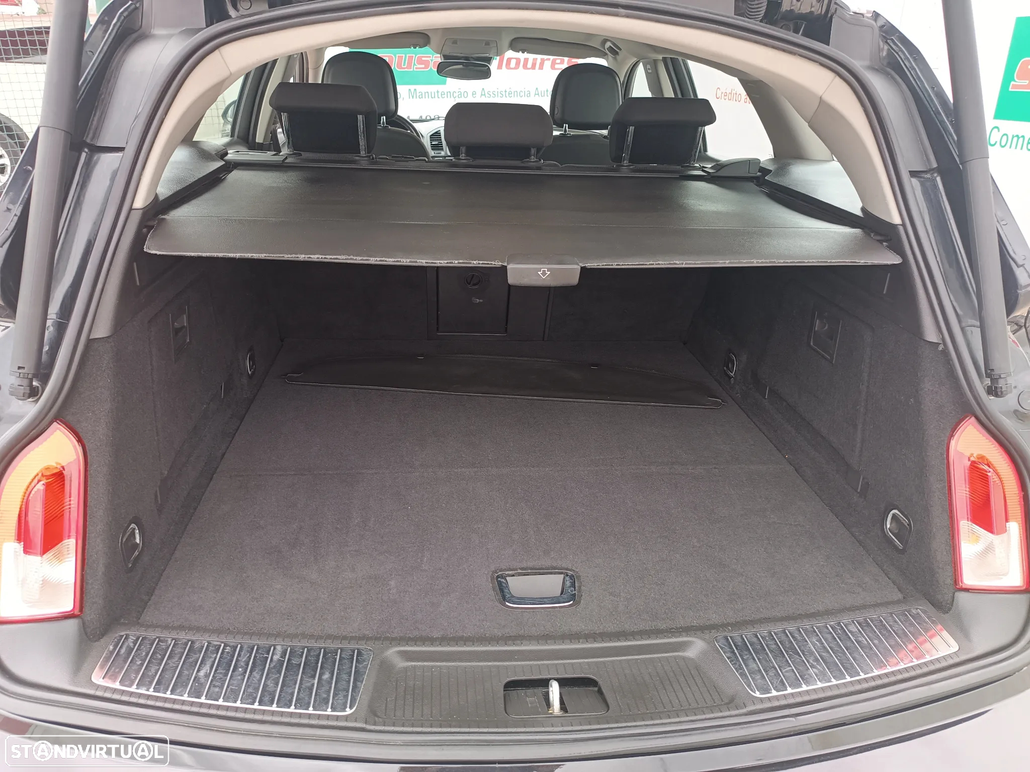 Opel Insignia Sports Tourer 2.0 CDTi Executive S/S - 27