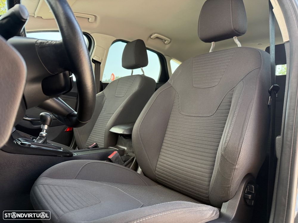 Ford Focus 1.5 TDCi Titanium - 14