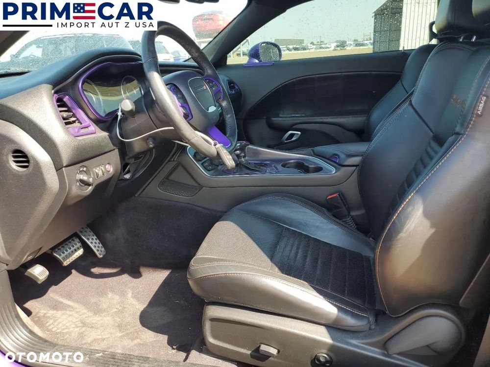 Dodge Challenger 6.4 Scat Pack - 7