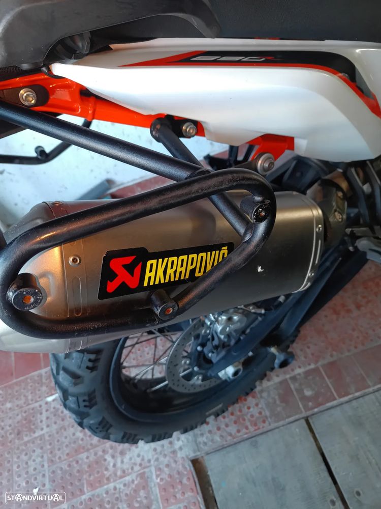 KTM 890 Adventure R - 9