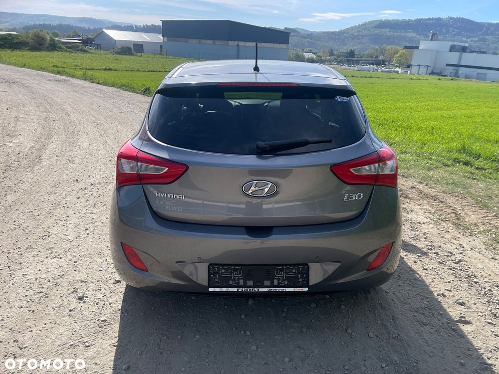 Hyundai i30 1.4 CRDi Trend - 6