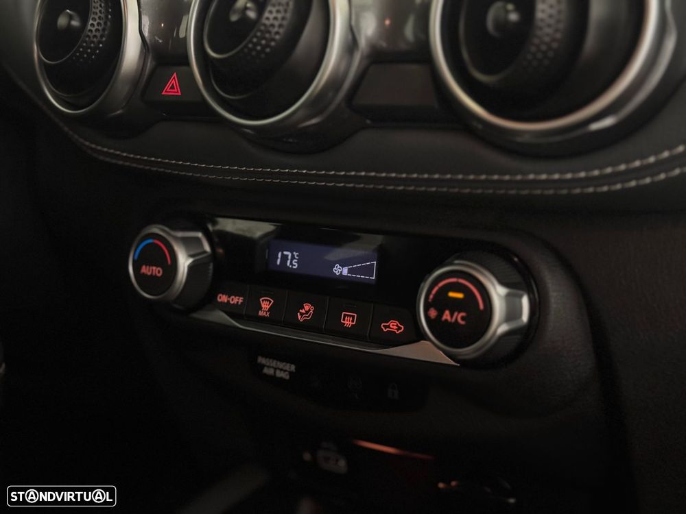 Nissan Juke 1.0 DIG-T N-Connecta - 8