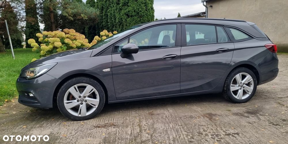 Opel Astra 1.6 CDTI Automatik Active - 1