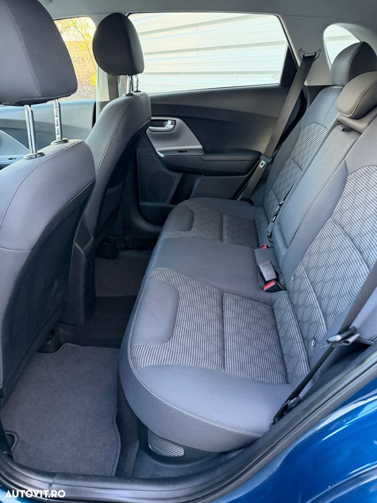 Kia Niro 1.6 GDI 2WD Aut. Vision - 14