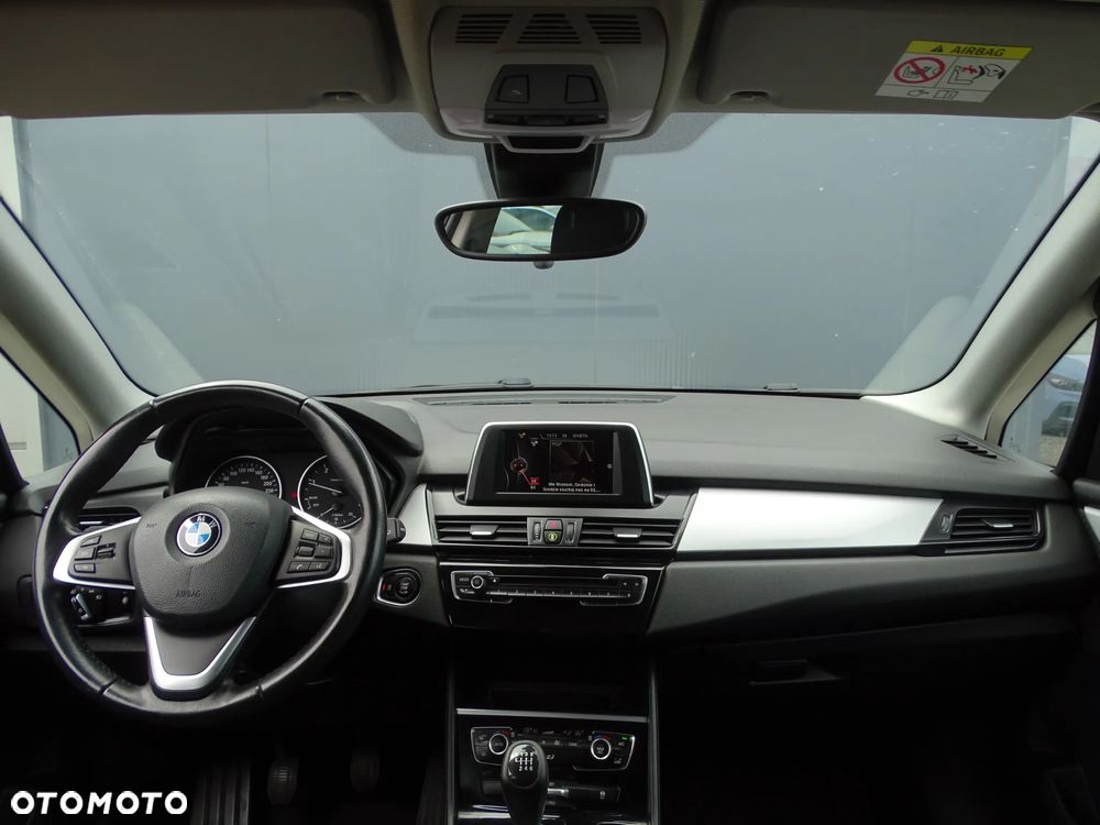 BMW Seria 2 218d Advantage - 19
