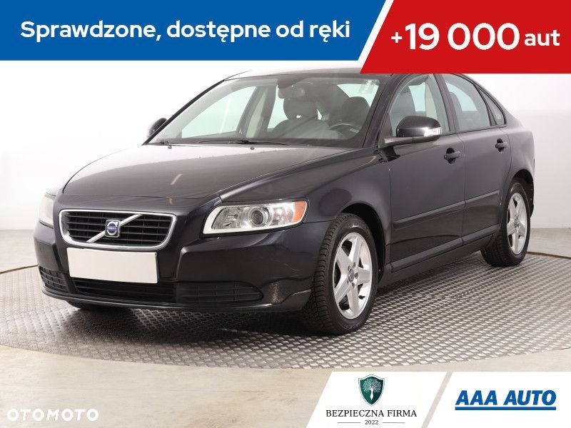 Volvo S40 - 1