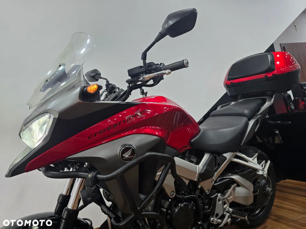 Honda VFR - 4