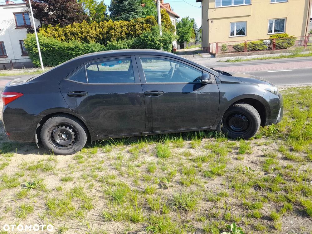 Toyota Corolla 1.6 Active - 5