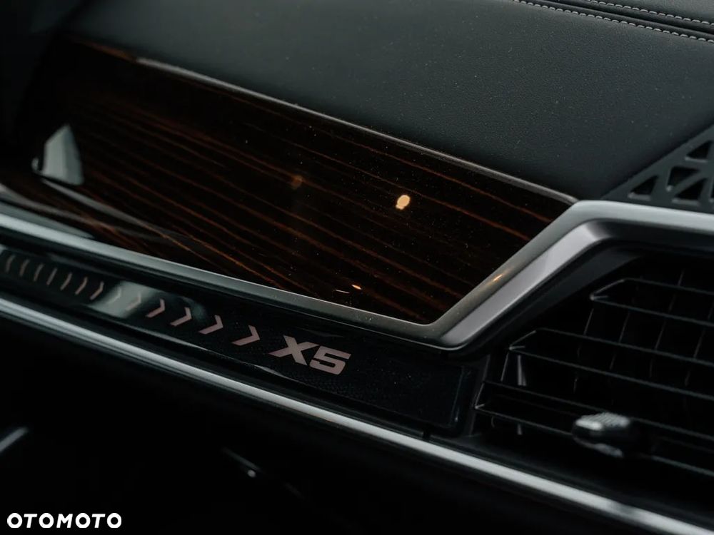 BMW X5 xDrive30d - 11