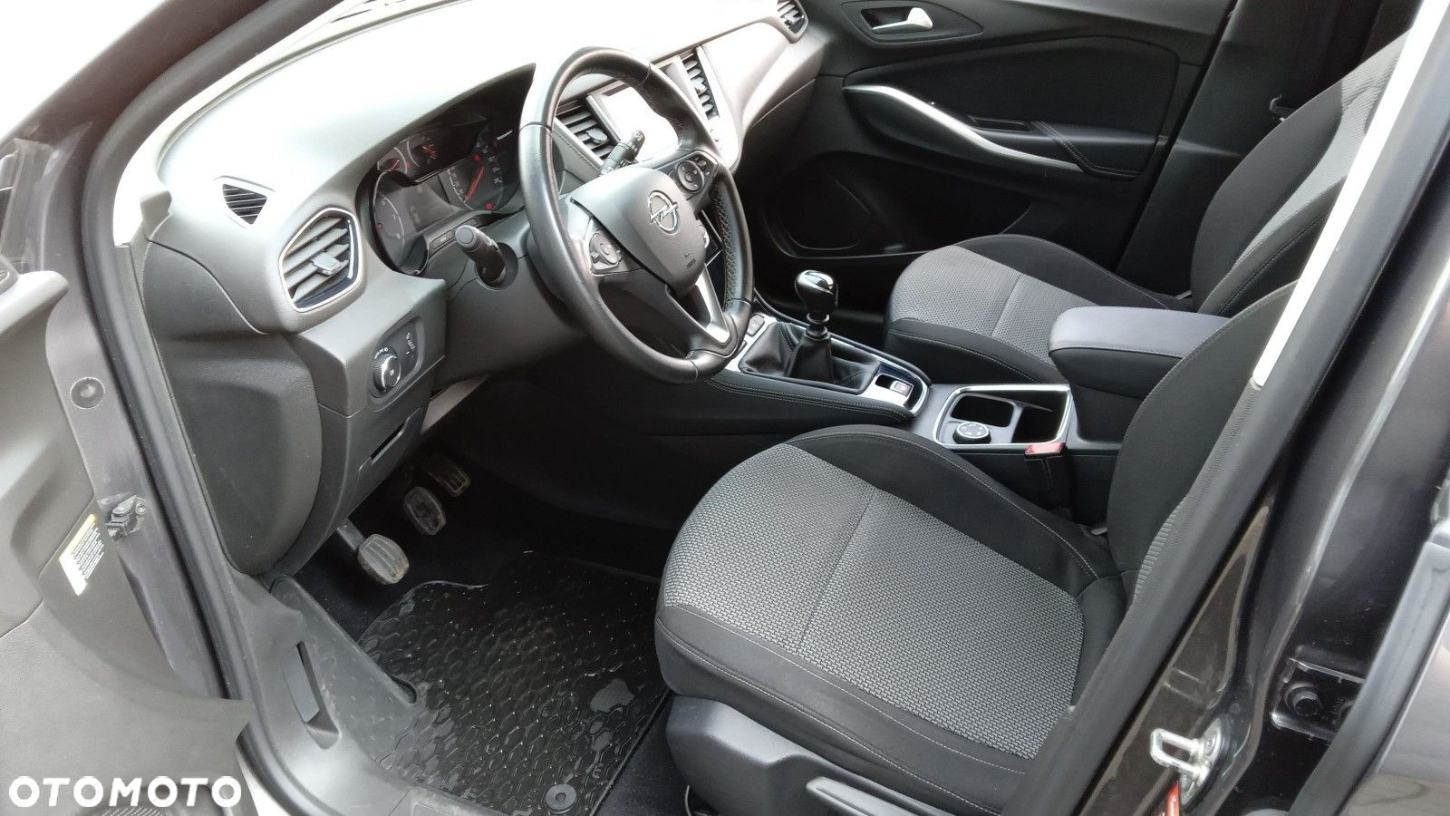 Opel Grandland X - 11