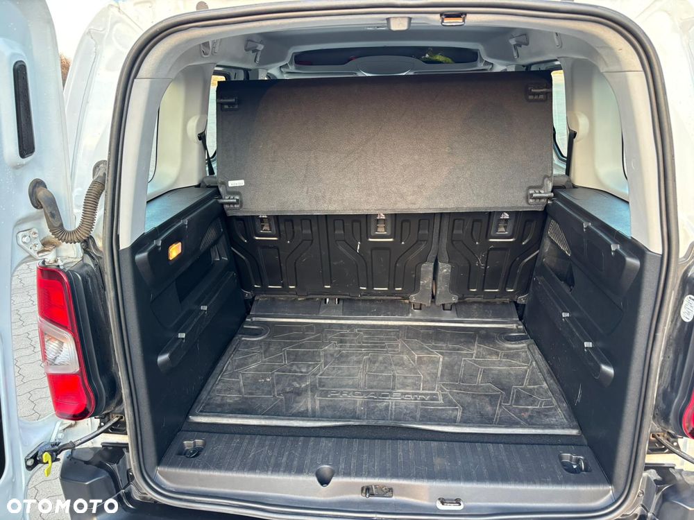 Toyota Proace City Verso 1.5 D-4D Business - 12
