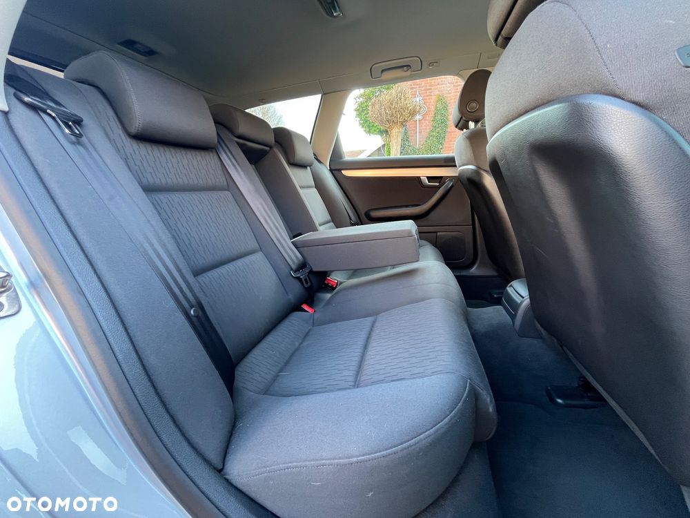 Audi A4 Avant 1.8 T - 8