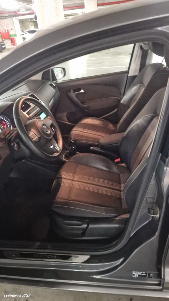 VW Polo 1.2 Match - 10