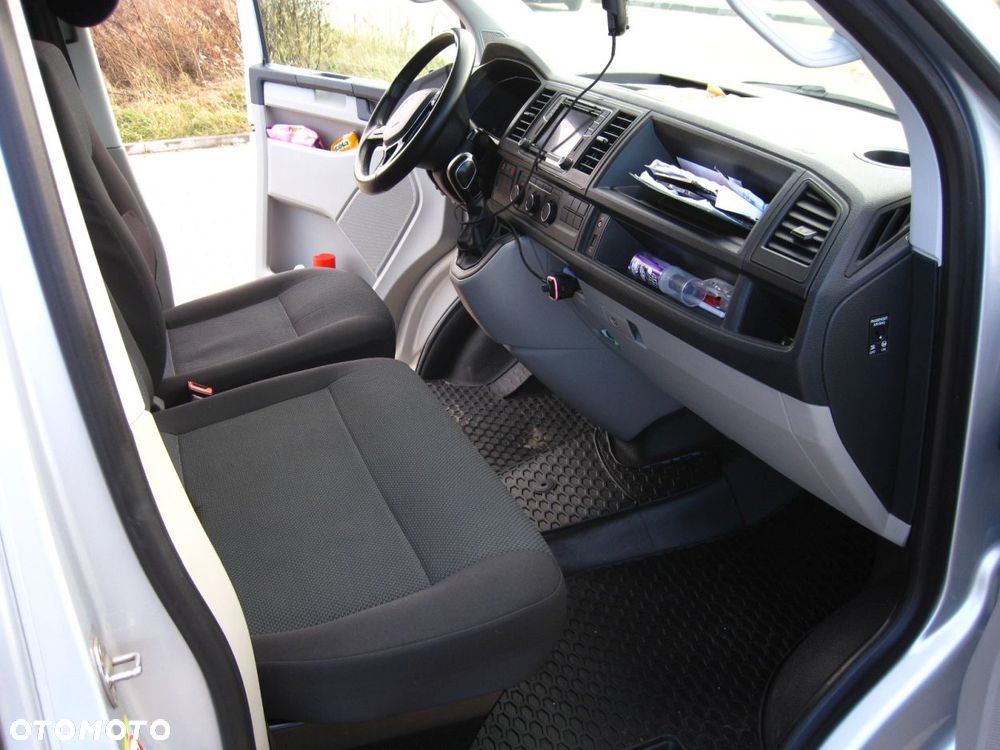 Volkswagen Transporter T6 - 11