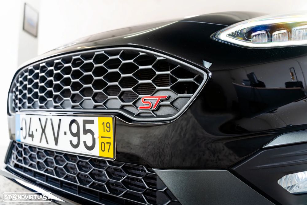 Ford Fiesta 1.5 EcoBoost ST - 28