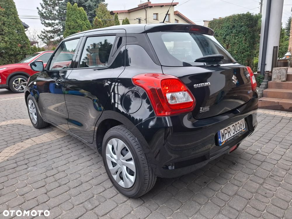 Suzuki Swift 1.2 Dualjet Hybrid Allgrip Comfort - 5