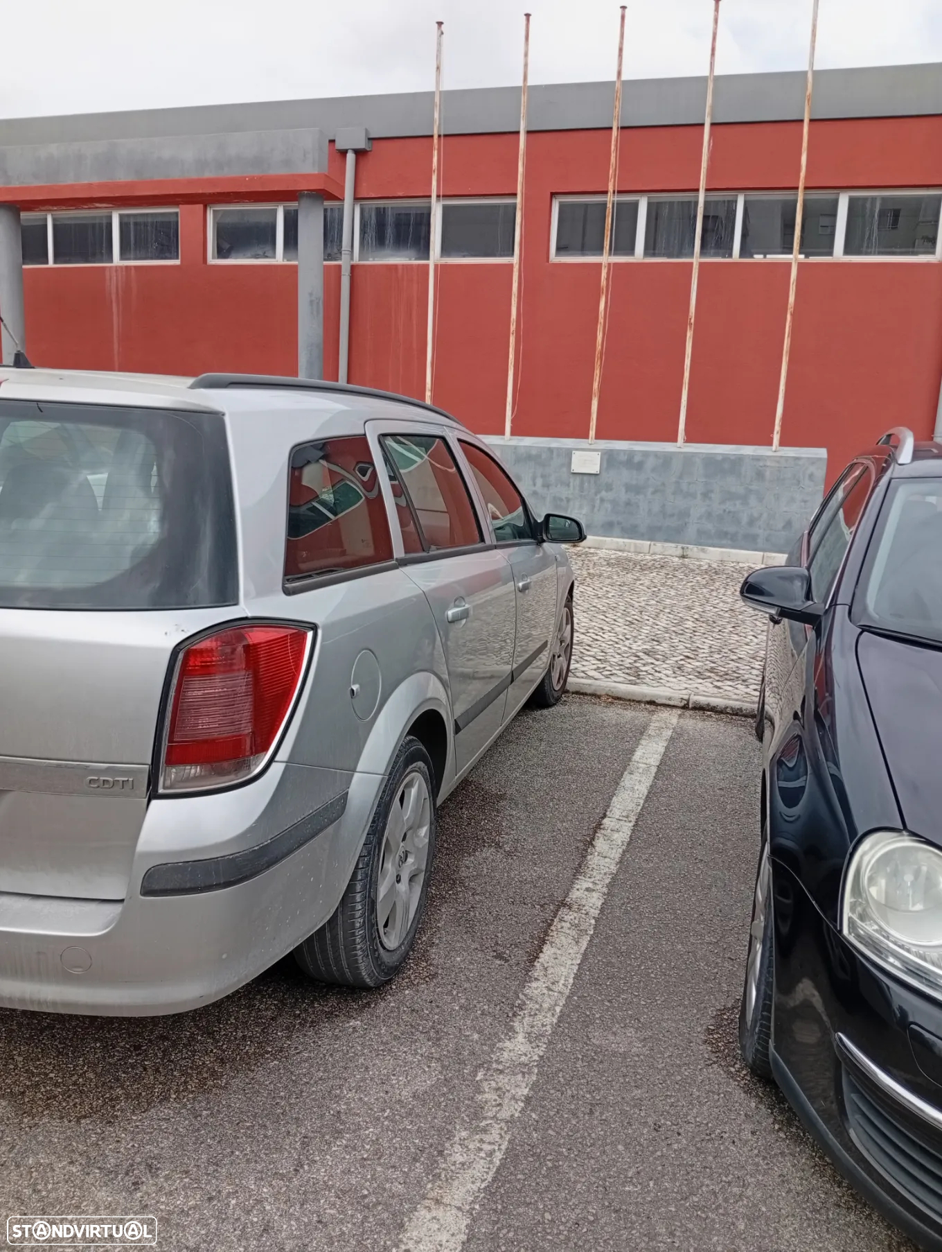 Opel Astra Caravan - 8