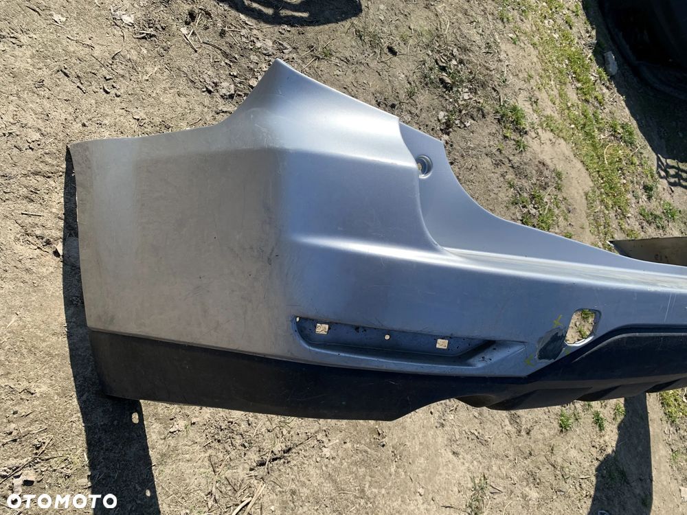 SUBARU FORESTER 2008-2012 ZDerzak tylny tył - 2