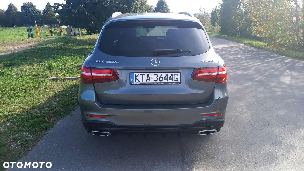 Mercedes-Benz GLC - 12