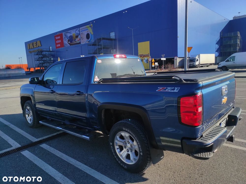 Chevrolet Silverado - 5