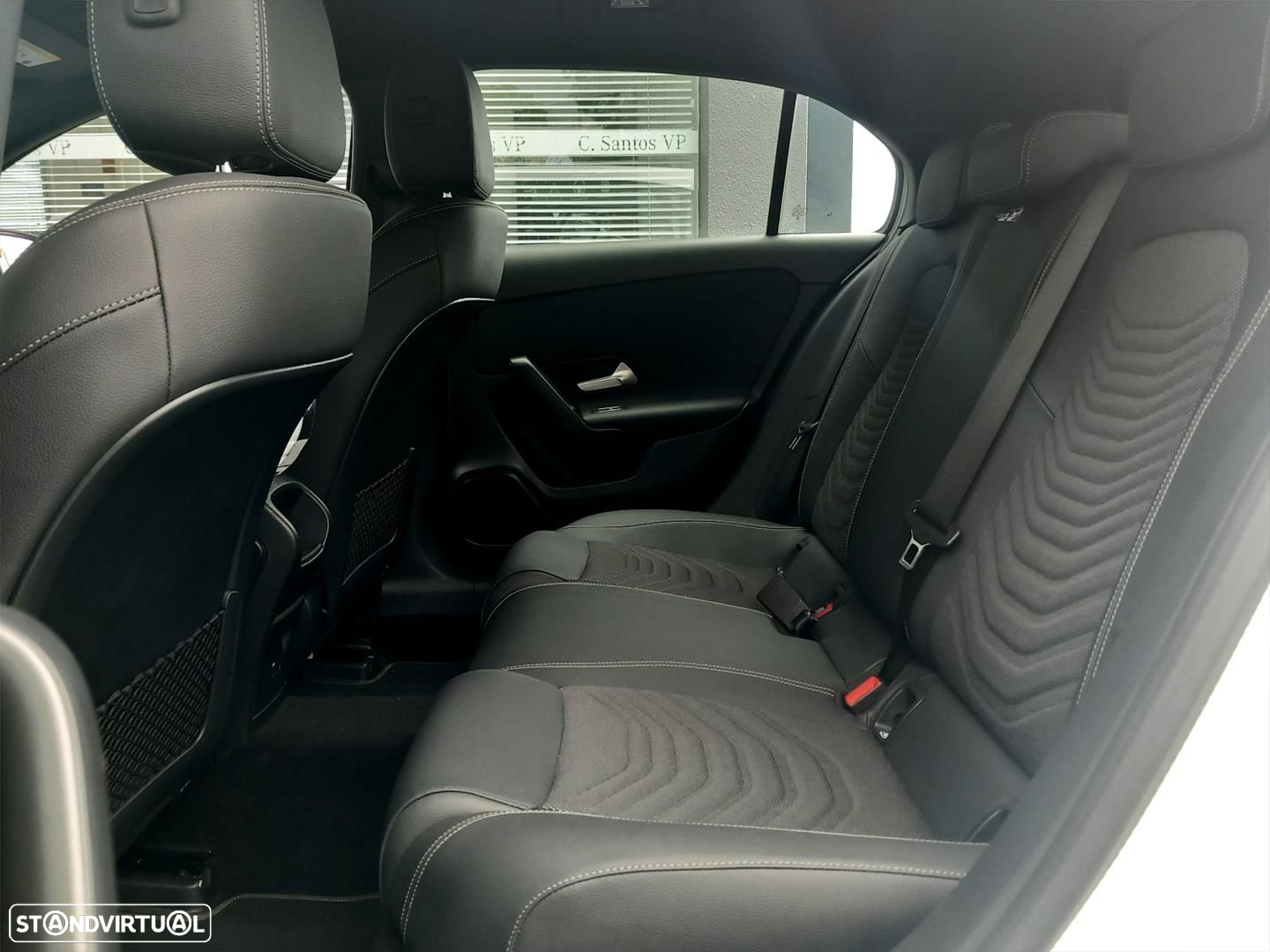 Mercedes-Benz A 250 e - 10