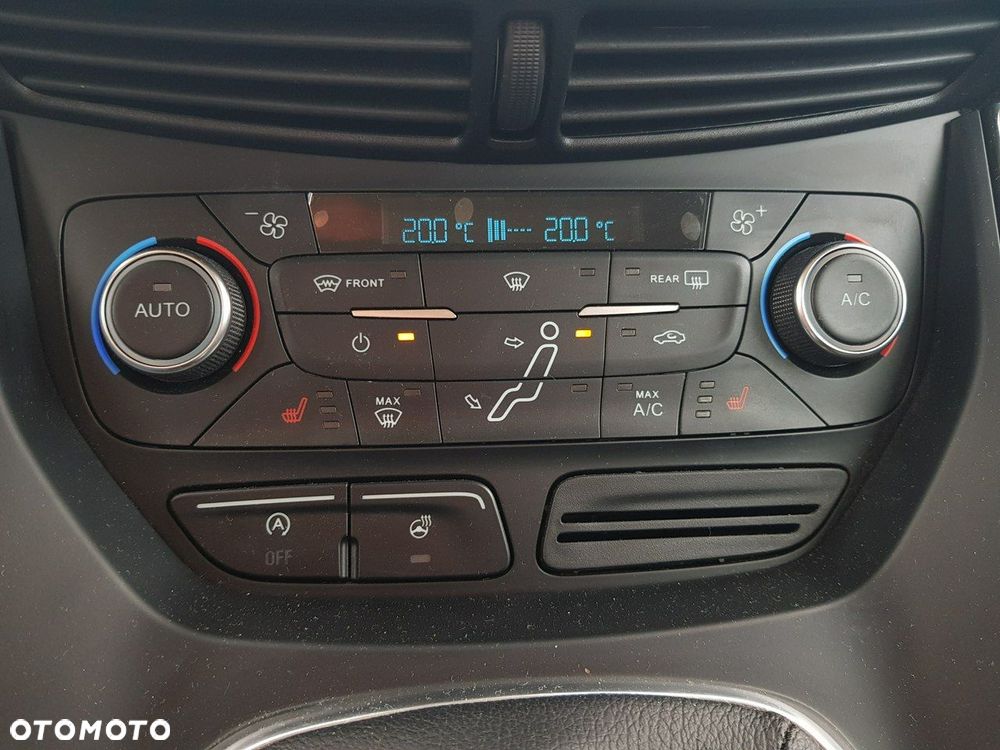 Ford C-MAX 1.5 EcoBoost Start-Stop-System Titanium - 19