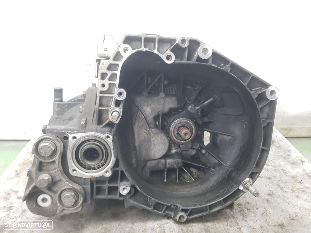 CAIXA DE VELOCIDADES LANCIA DELTA 181 REF. 55251715 - 1
