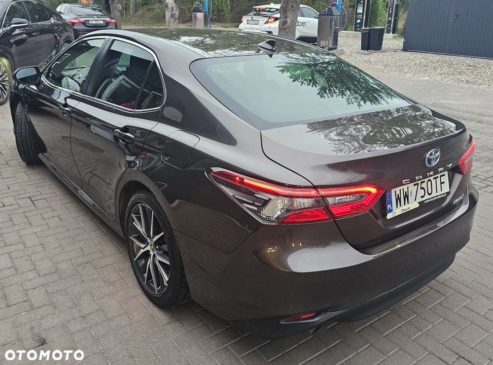 Toyota Camry 2.5 Hybrid Prestige CVT - 6