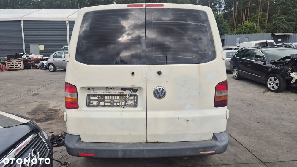 Volkswagen Transporter T5 2.5  96KW - 3