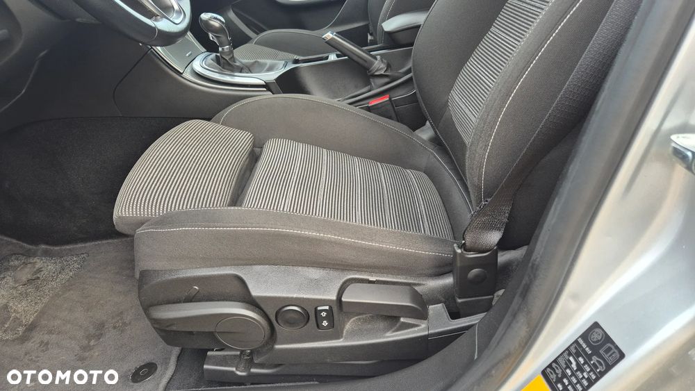 Opel Insignia A Sports Tourer 13-17 - 7