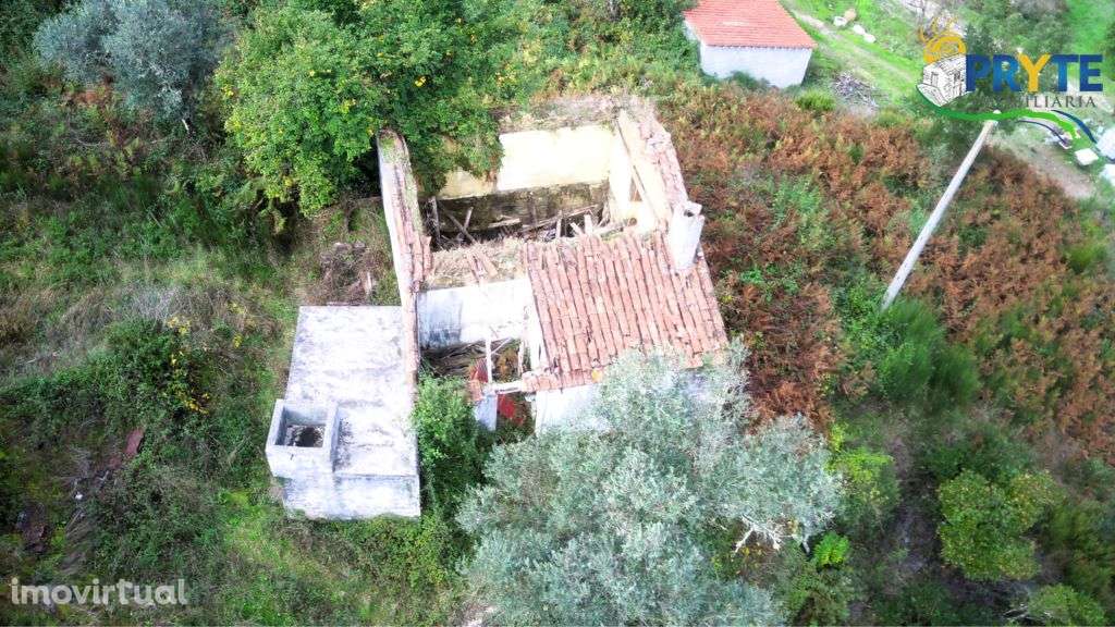 Imóvel rústico situado a poucos minutos da Vila da Sertã - Grande imagem: 3/15