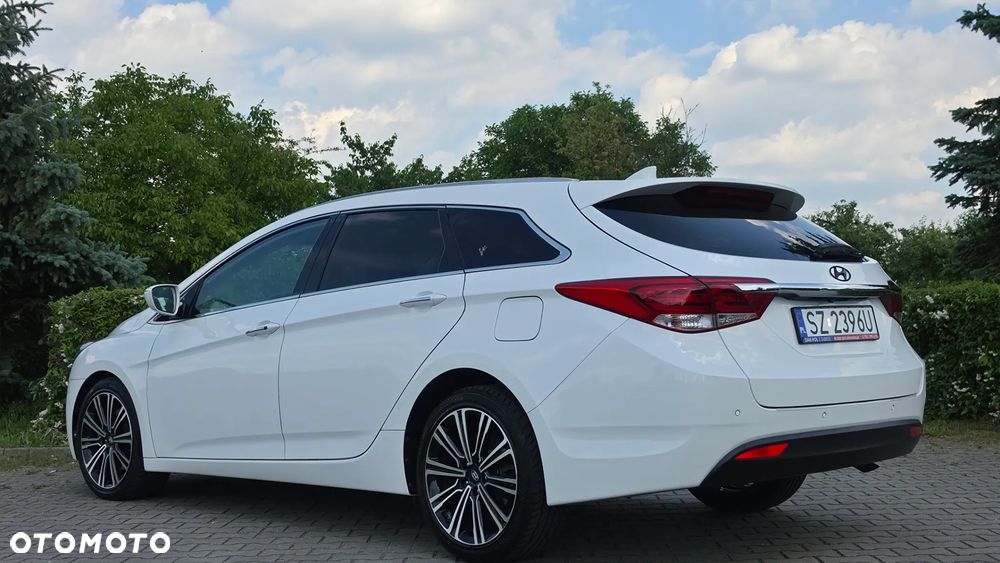 Hyundai i40 Kombi blue 1.7 CRDi DCT Premium - 12