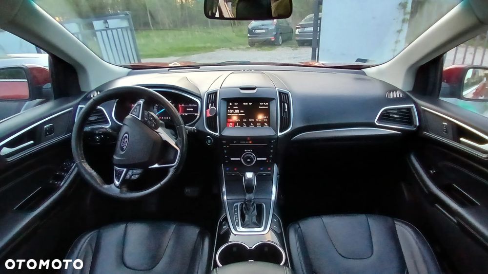 Ford Edge - 7