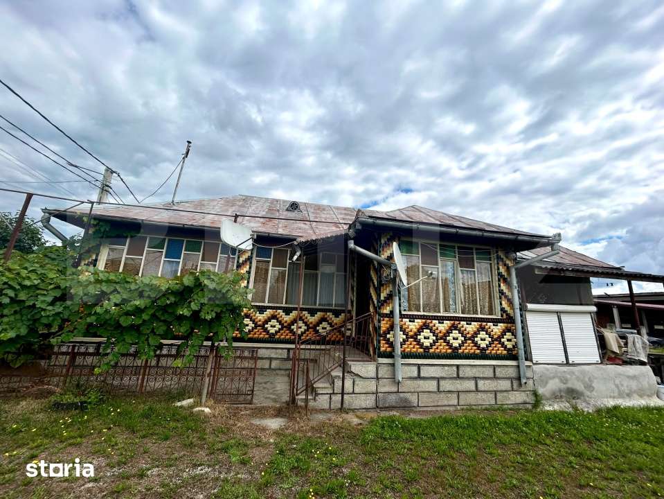 COMISION 0%. Casa cu 17 ari de teren in centrul comunei CHIUZA - Imagine principală: 2/7