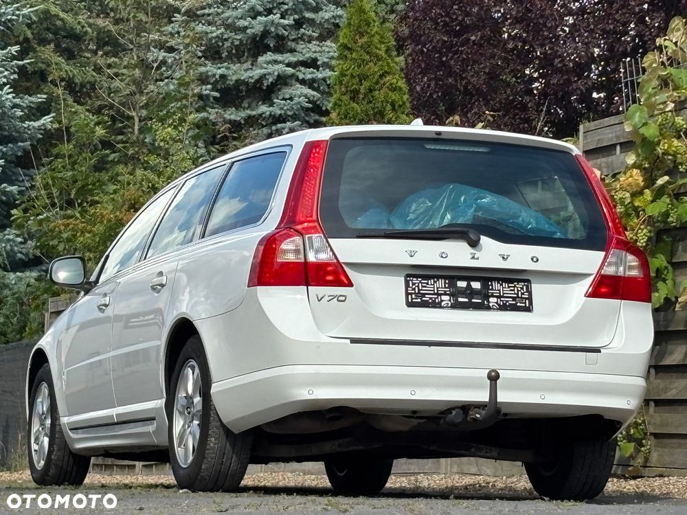 Volvo V70 D3 Kinetic - 13