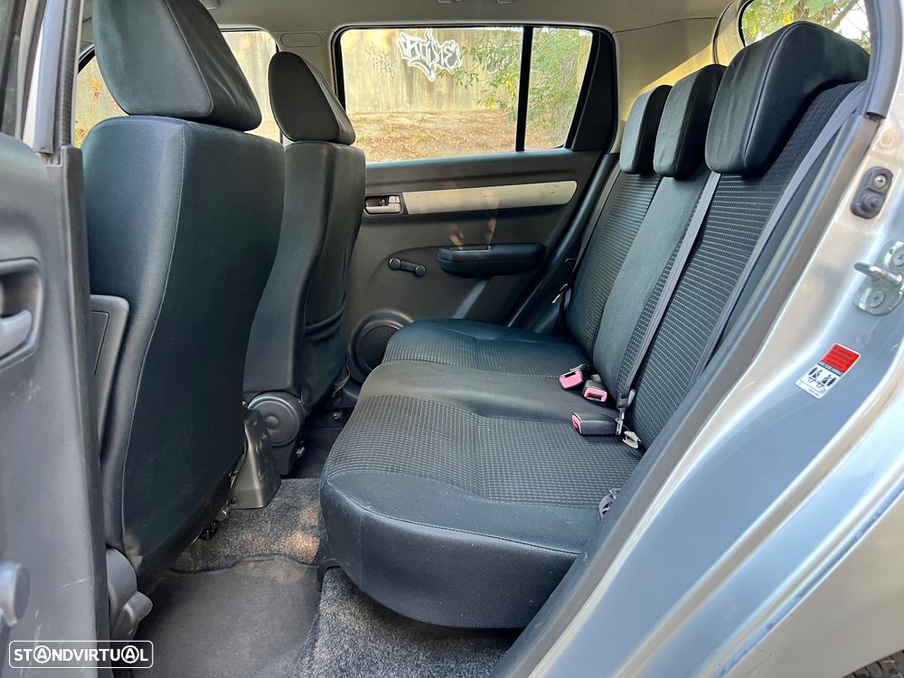 Suzuki Swift 1.3 DDiS GLX - 6