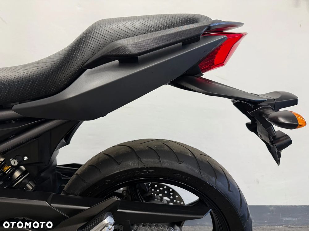 Yamaha XJ - 28
