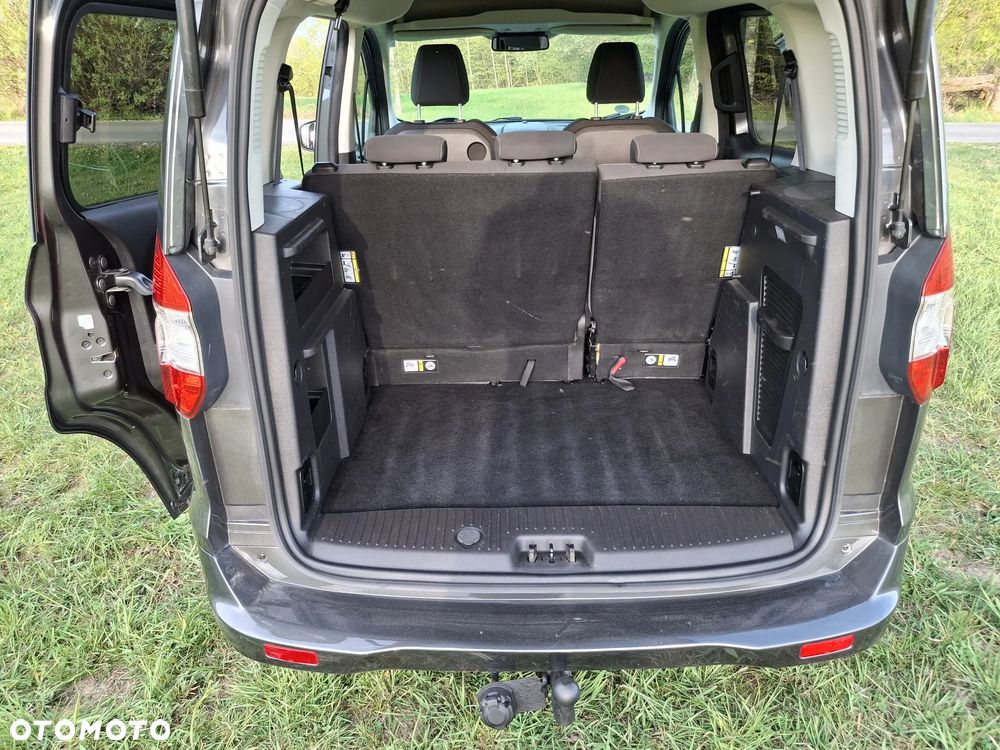 Ford Tourneo Courier 1.0 EcoBoost Titanium - 30