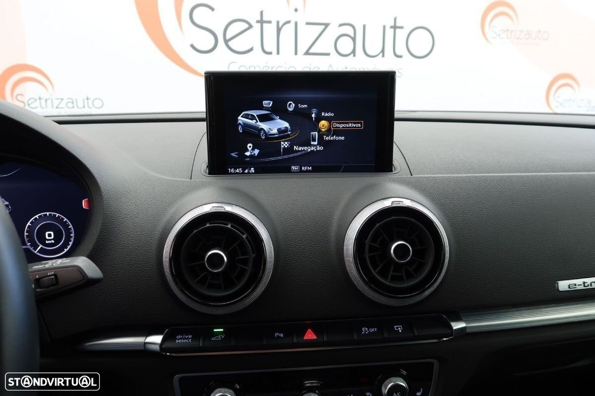 Audi A3 Sportback e-tron 1.4 TFSI Sport S tronic - 16
