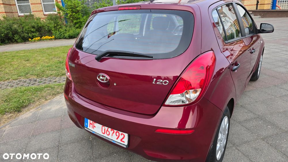 Hyundai i20 - 15